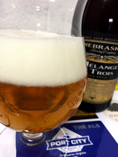 Nebraska Brewing Mélange A Trois photo